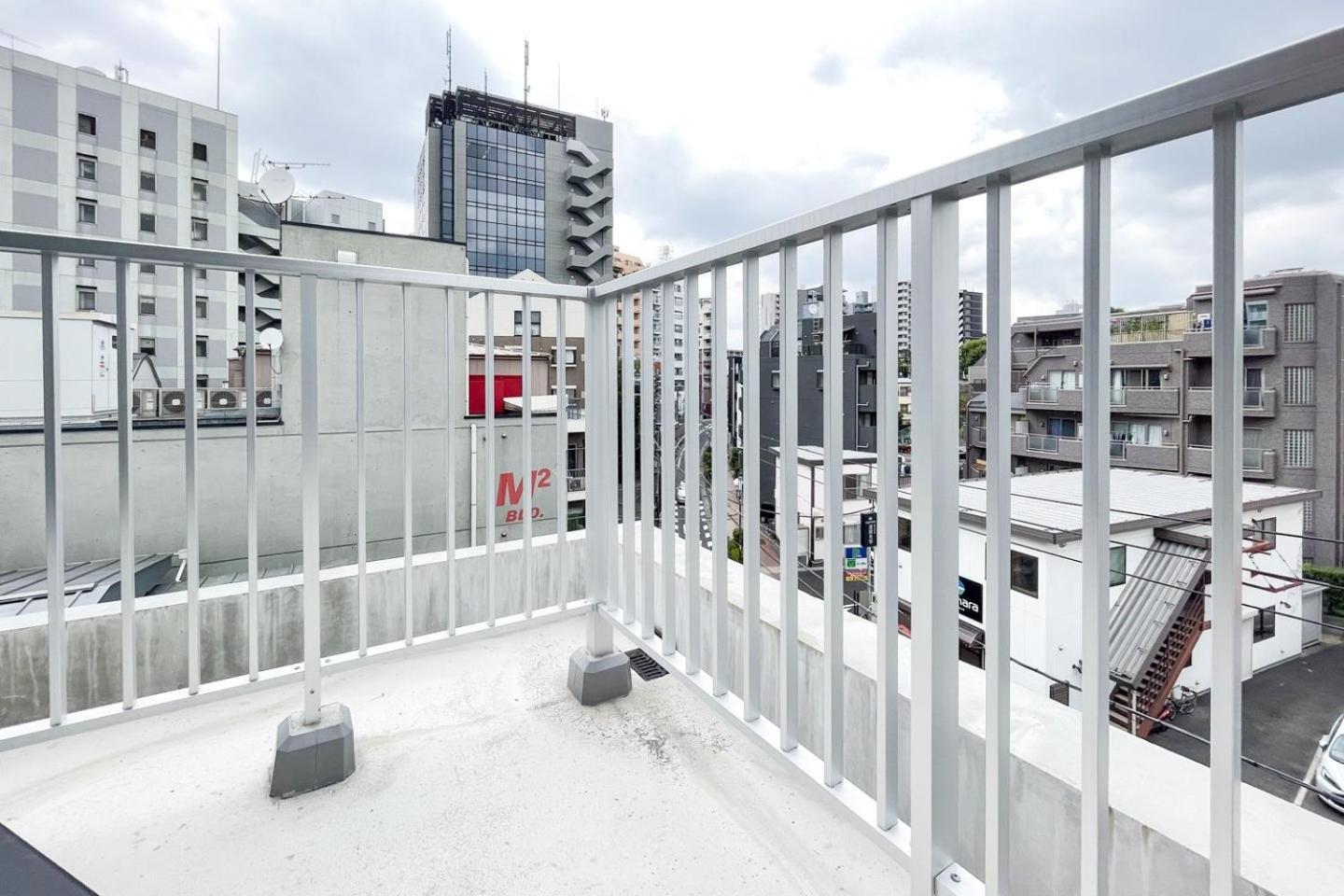 Tasuki Smart Higashishinjuku Apartment Tokyo Exterior photo