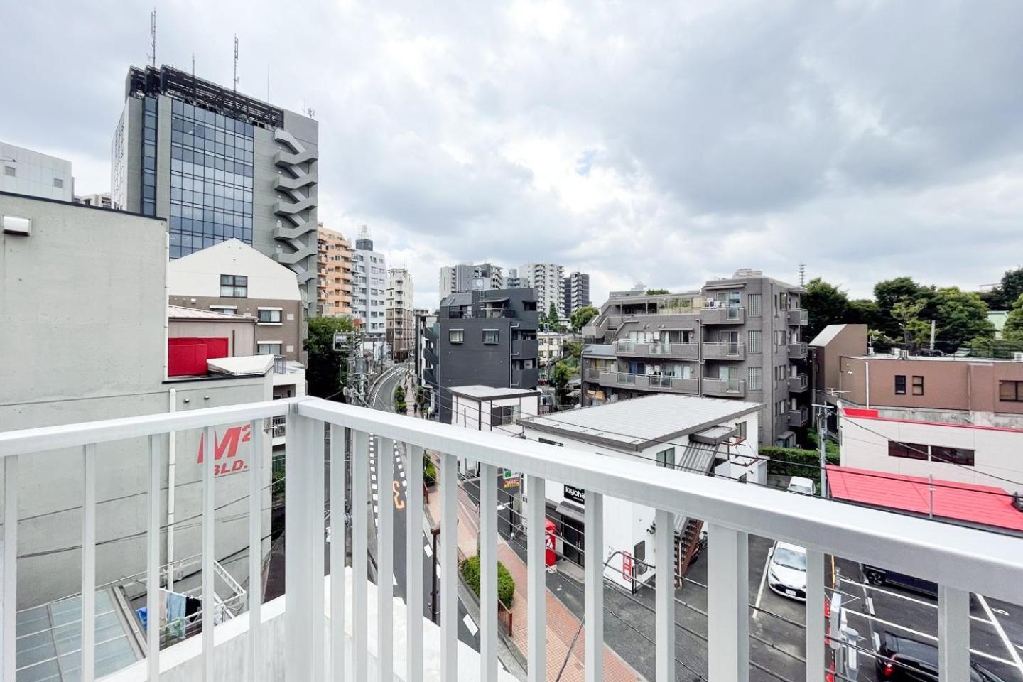 Tasuki Smart Higashishinjuku Apartment Tokyo Exterior photo